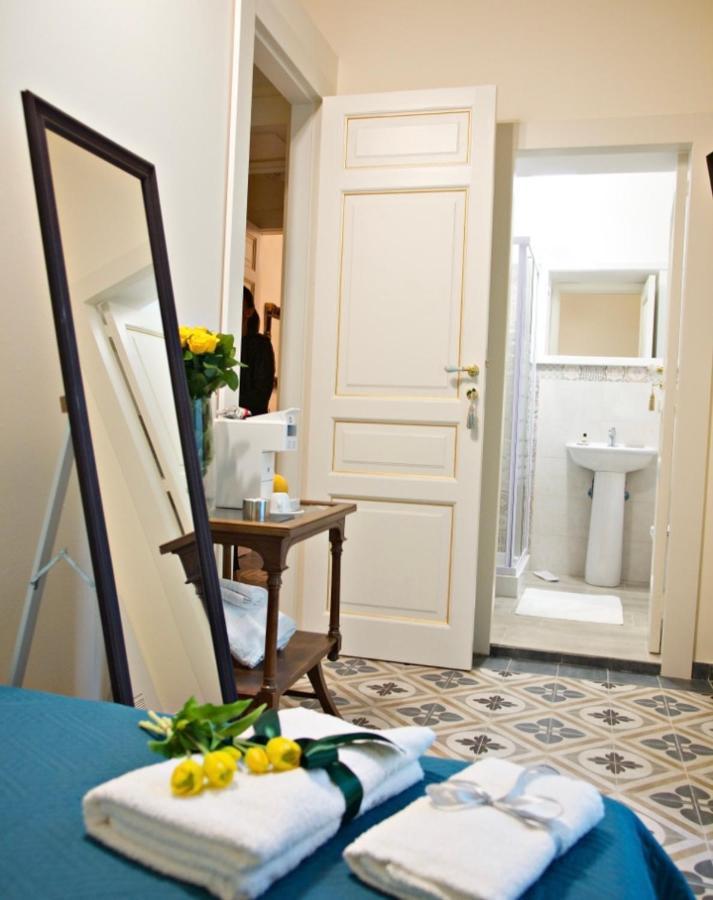 Domus Aurea Bed & Breakfast มอนตาลบาโน เอลิโคนา ภายนอก รูปภาพ